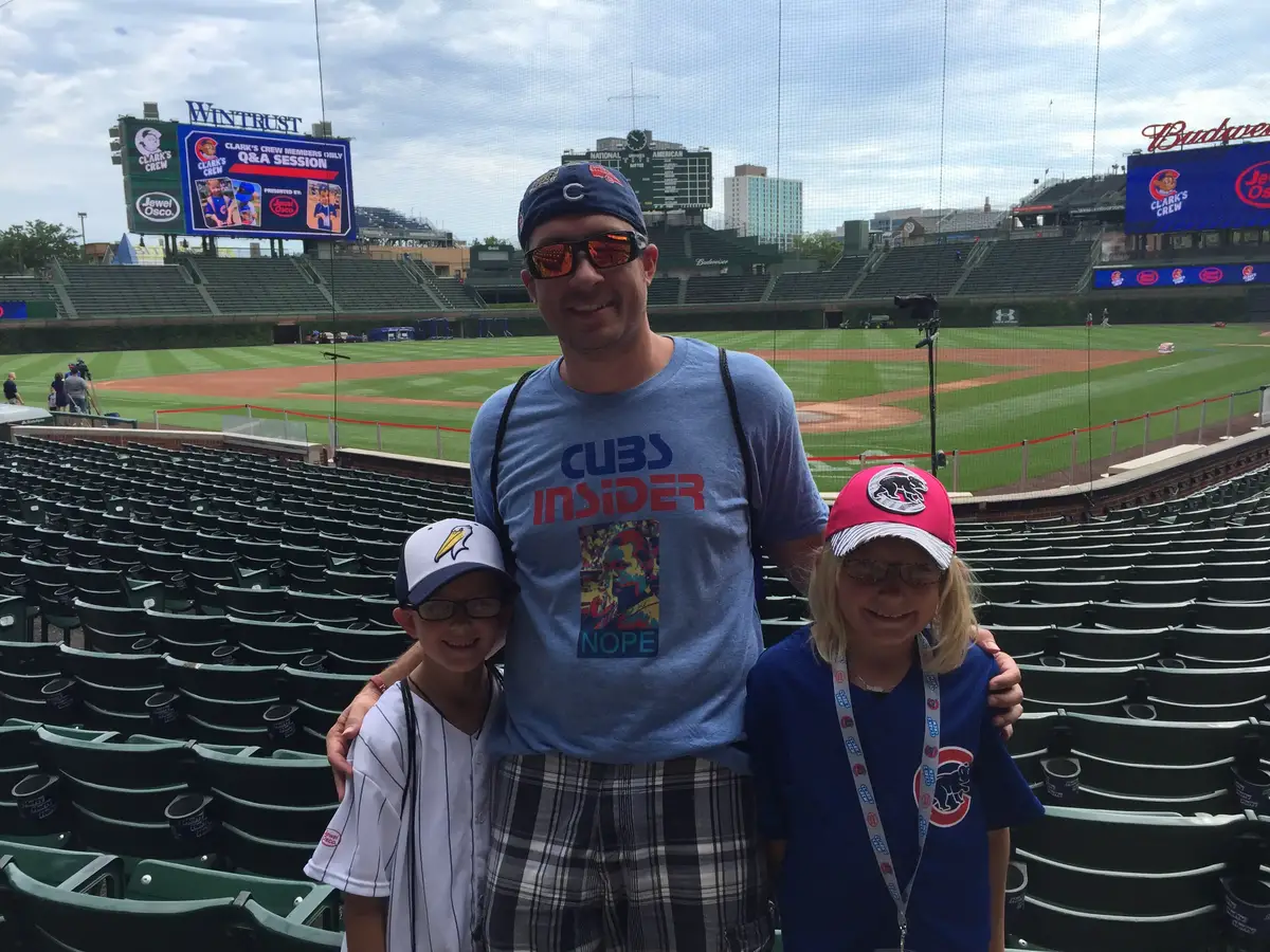 Cubs pitcher and family bear down on helping community