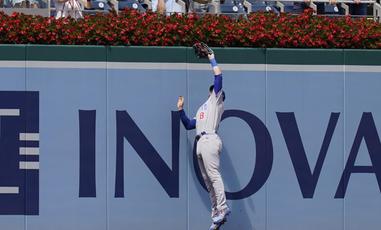 Cody Bellinger Wrigleyville Uni Hr Celebration Slide - Marquee